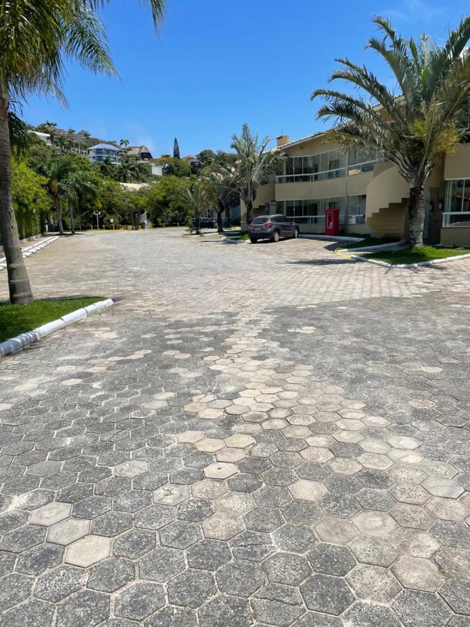 Apto Em Condominio No Centro De Bombinhas, Proximo Da Praia Eksteriør billede