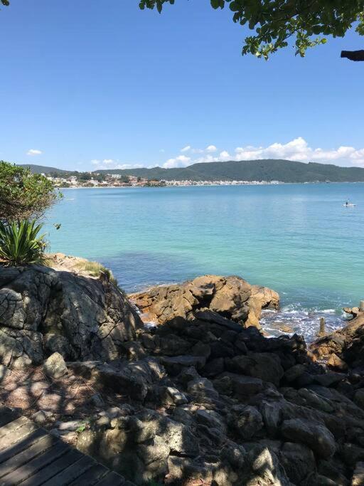 Apto Em Condominio No Centro De Bombinhas, Proximo Da Praia Eksteriør billede