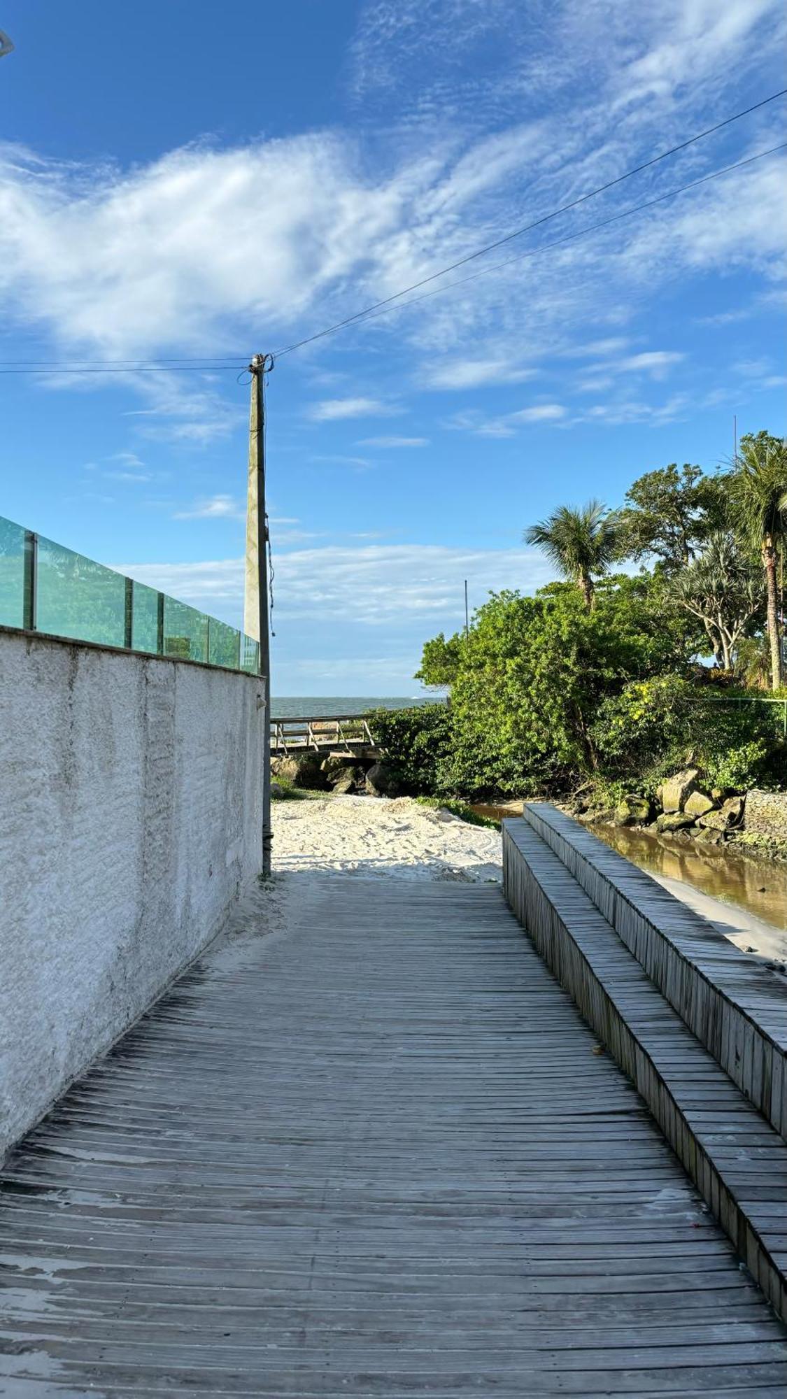 Apto Em Condominio No Centro De Bombinhas, Proximo Da Praia Eksteriør billede