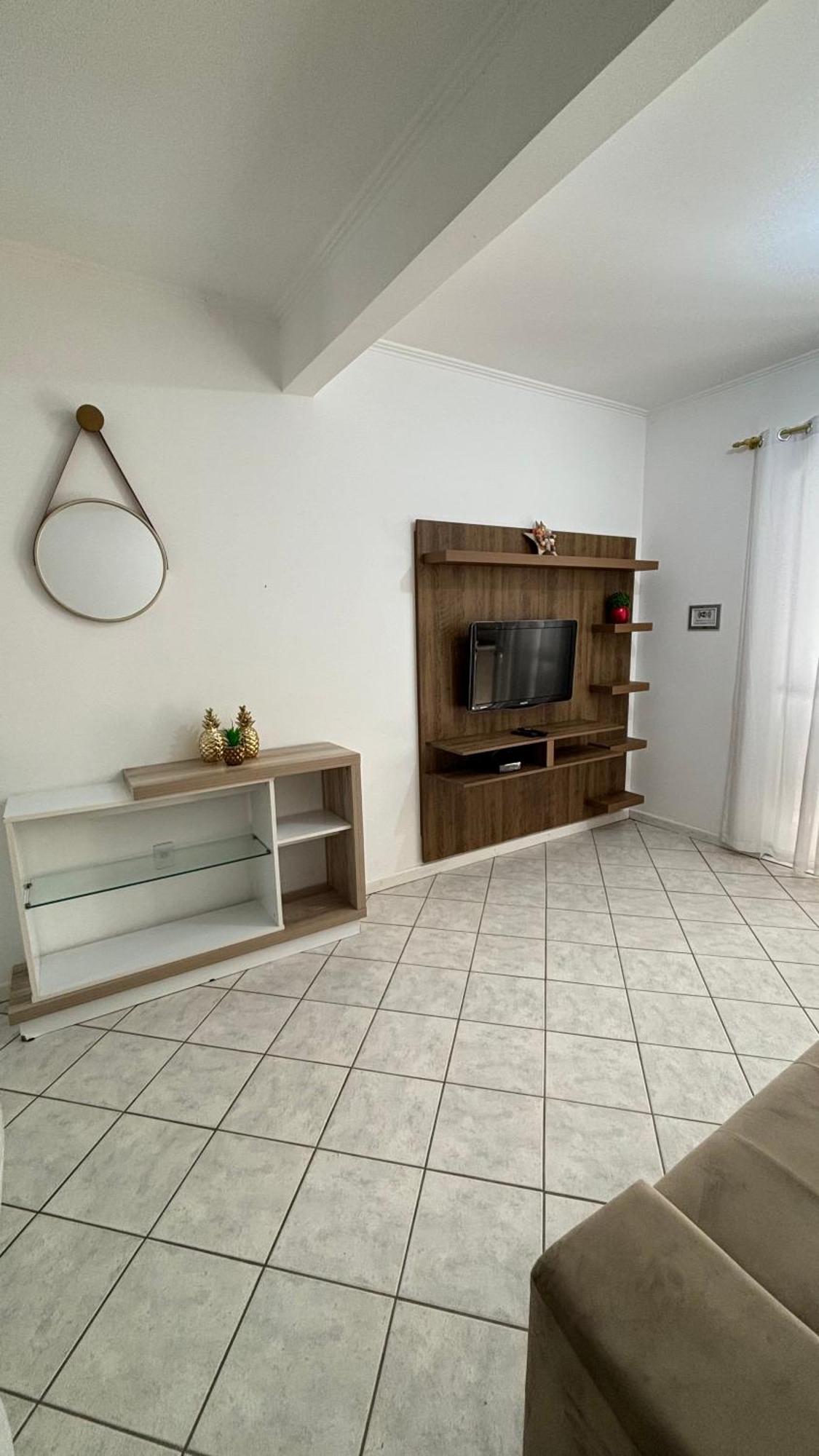 Apto Em Condominio No Centro De Bombinhas, Proximo Da Praia Eksteriør billede