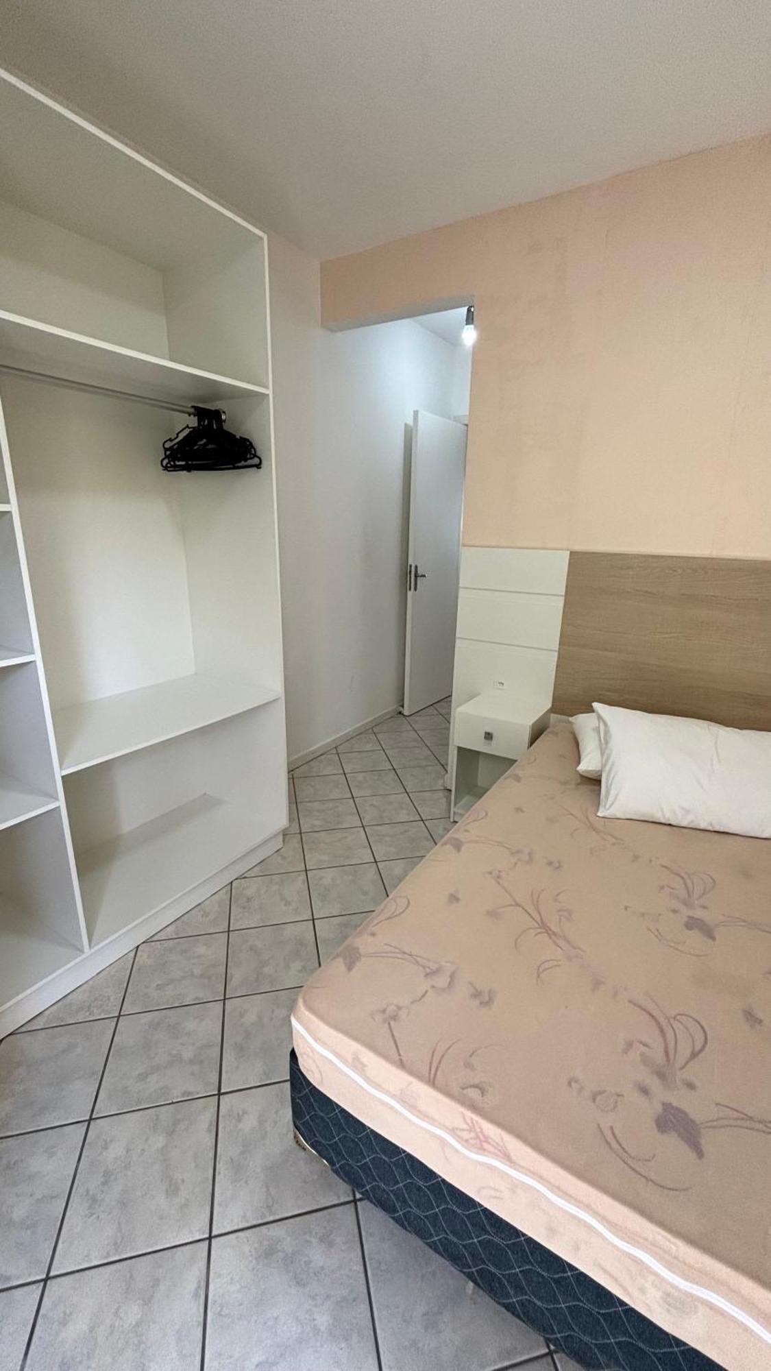 Apto Em Condominio No Centro De Bombinhas, Proximo Da Praia Eksteriør billede